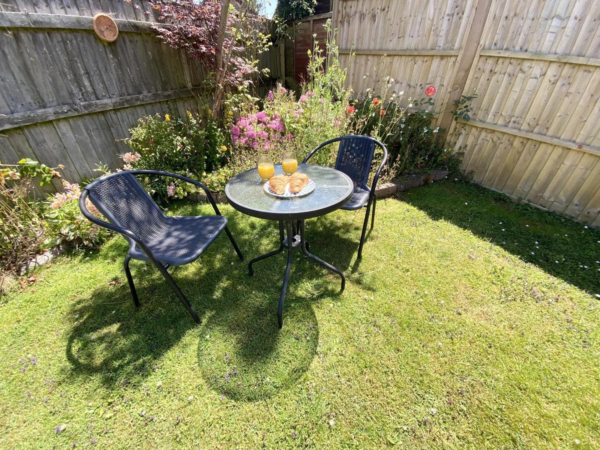 Daisy Cottage By Newfo Rest Lymington Bagian luar foto